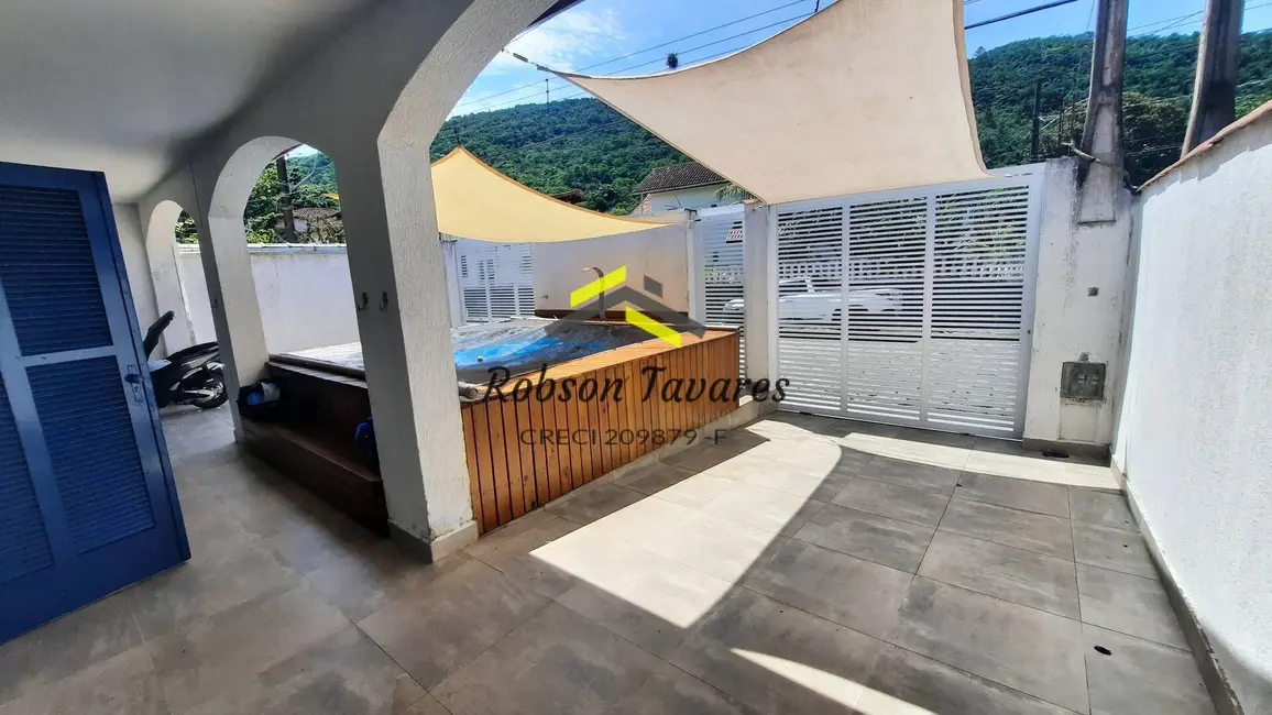 Foto 2 de Casa com 4 quartos à venda, 194m2 em Tabatinga, Caraguatatuba - SP