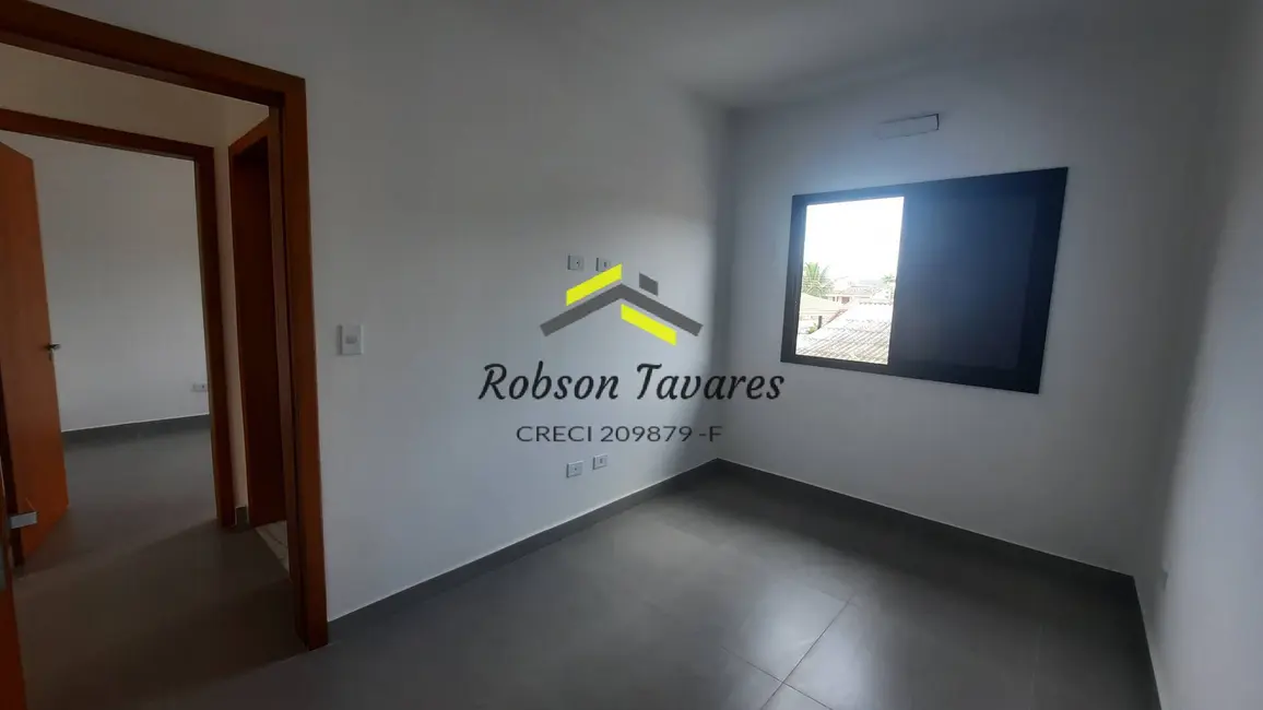 Foto 7 de Casa com 4 quartos à venda, 165m2 em Balneário Copacabana, Caraguatatuba - SP