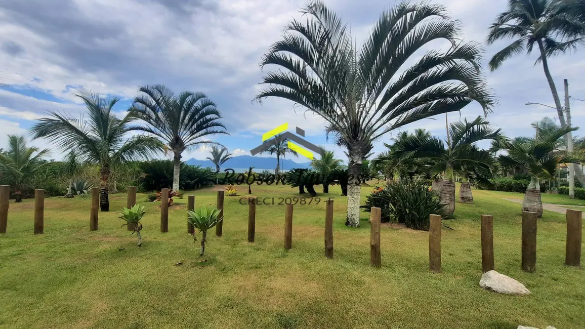 Foto 4 de Casa com 4 quartos à venda, 165m2 em Balneário Copacabana, Caraguatatuba - SP