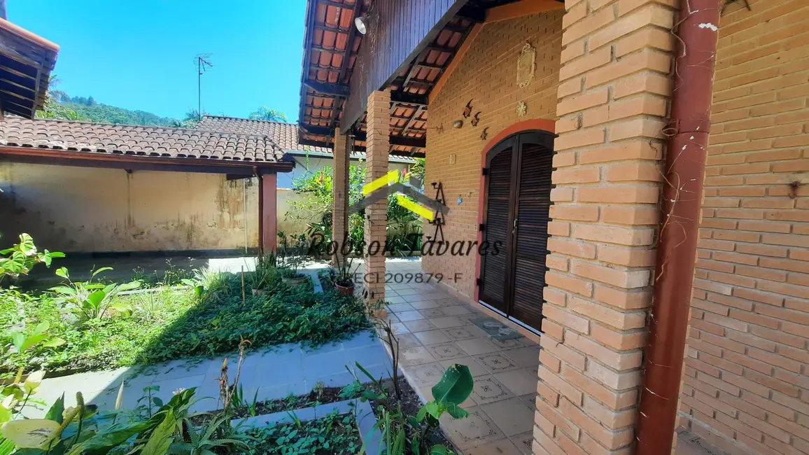 Foto 4 de Casa com 2 quartos à venda, 110m2 em Ubatuba - SP