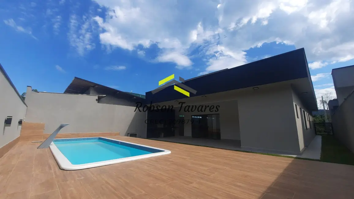 Foto 1 de Casa com 3 quartos à venda, 384m2 em Mar Verde II, Caraguatatuba - SP