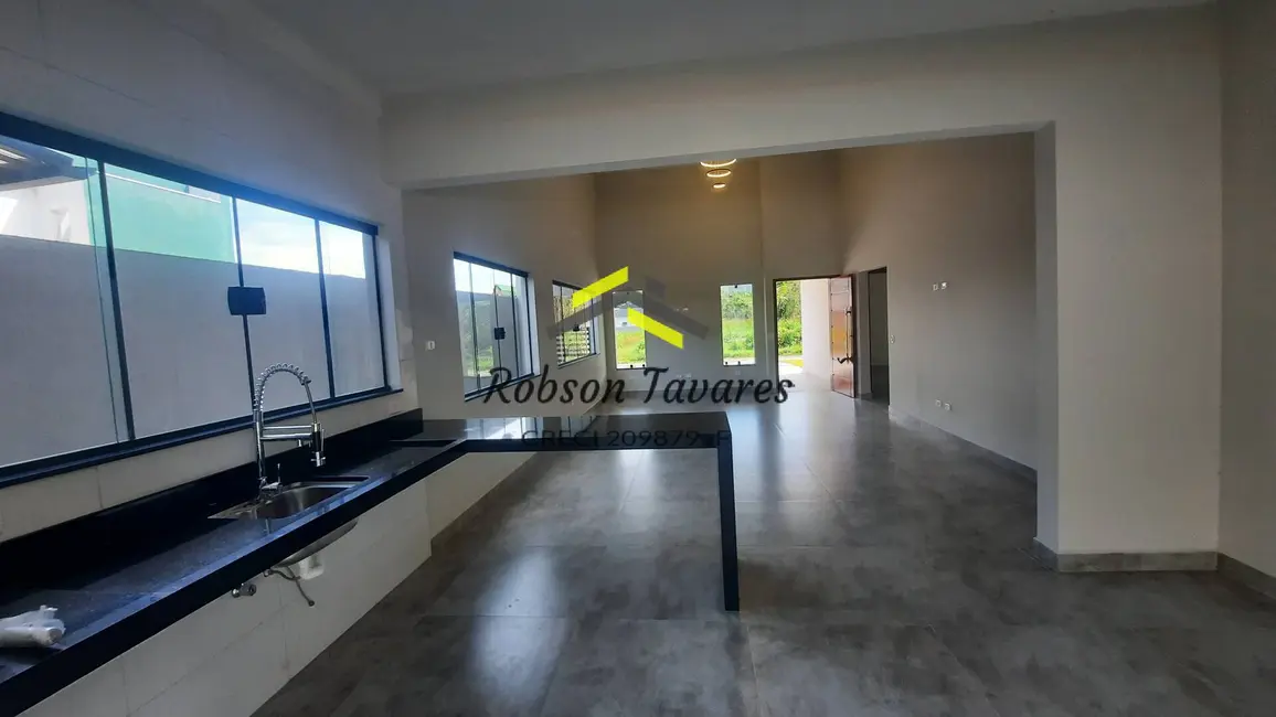 Foto 4 de Casa com 3 quartos à venda, 384m2 em Mar Verde II, Caraguatatuba - SP