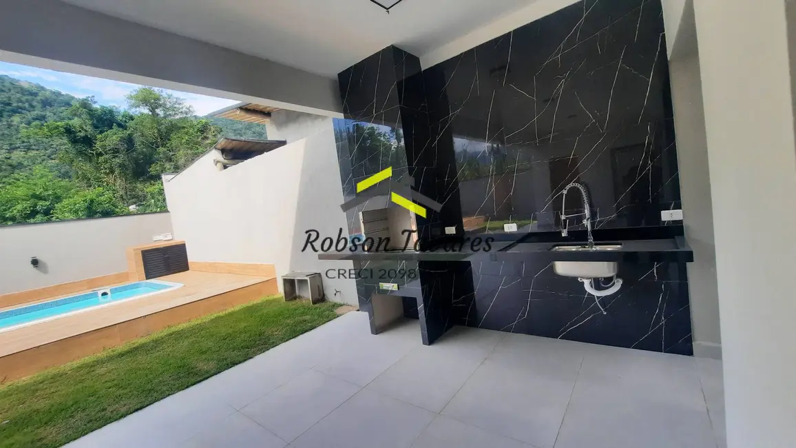 Foto 3 de Casa com 3 quartos à venda, 384m2 em Mar Verde II, Caraguatatuba - SP