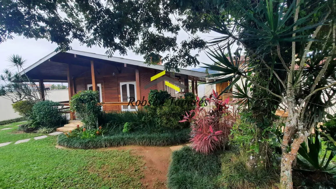 Foto 7 de Casa com 3 quartos à venda, 219m2 em Tabatinga, Caraguatatuba - SP