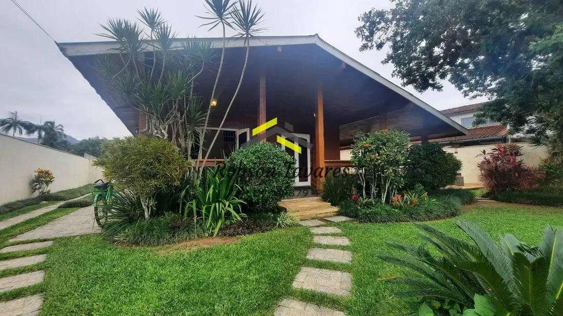 Foto 3 de Casa com 3 quartos à venda, 219m2 em Tabatinga, Caraguatatuba - SP
