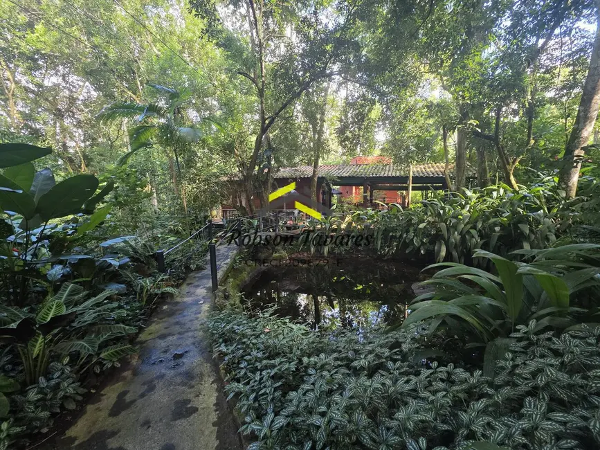Casa com 6 quartos à venda, 550m2 em Park Imperial, Caraguatatuba - SP - imagem 5 Foto 5 de Casa com 6 quartos à venda, 550m2 em Park Imperial, Caraguatatuba - SP