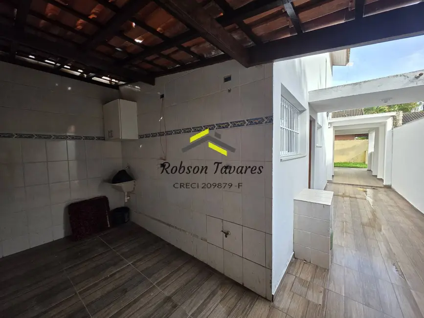 Foto 5 de Casa de Condomínio com 2 quartos à venda, 100m2 em Parque Balneário Poiares, Caraguatatuba - SP