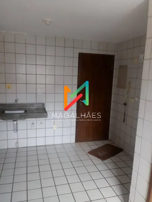 Foto 3 de Apartamento com 3 quartos à venda, 90m2 em Espinheiro, Recife - PE