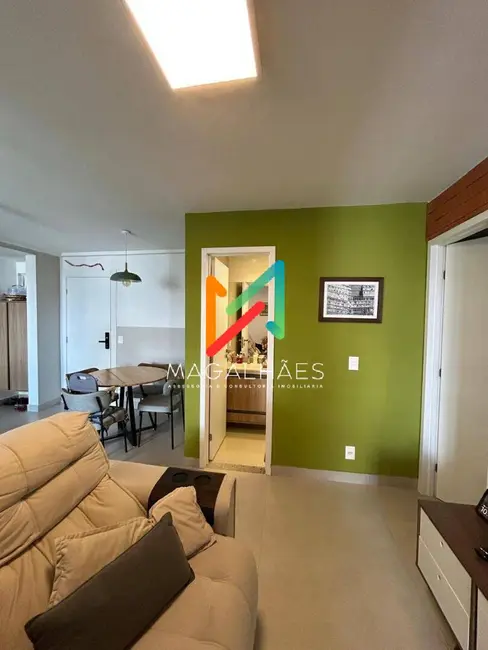 Foto 2 de Apartamento com 2 quartos para alugar, 64m2 em Monteiro, Recife - PE