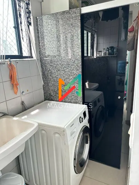 Foto 9 de Apartamento com 3 quartos à venda, 90m2 em Madalena, Recife - PE