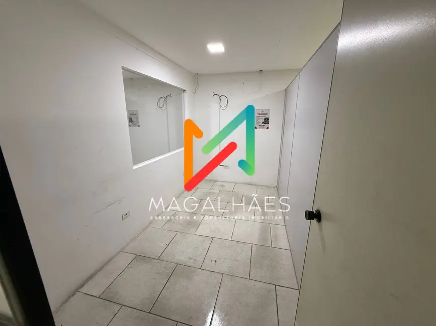 Armazém / Galpão para alugar, 440m2 em Cordeiro, Recife - PE - imagem 5 Foto 5 de Armazém / Galpão para alugar, 440m2 em Cordeiro, Recife - PE