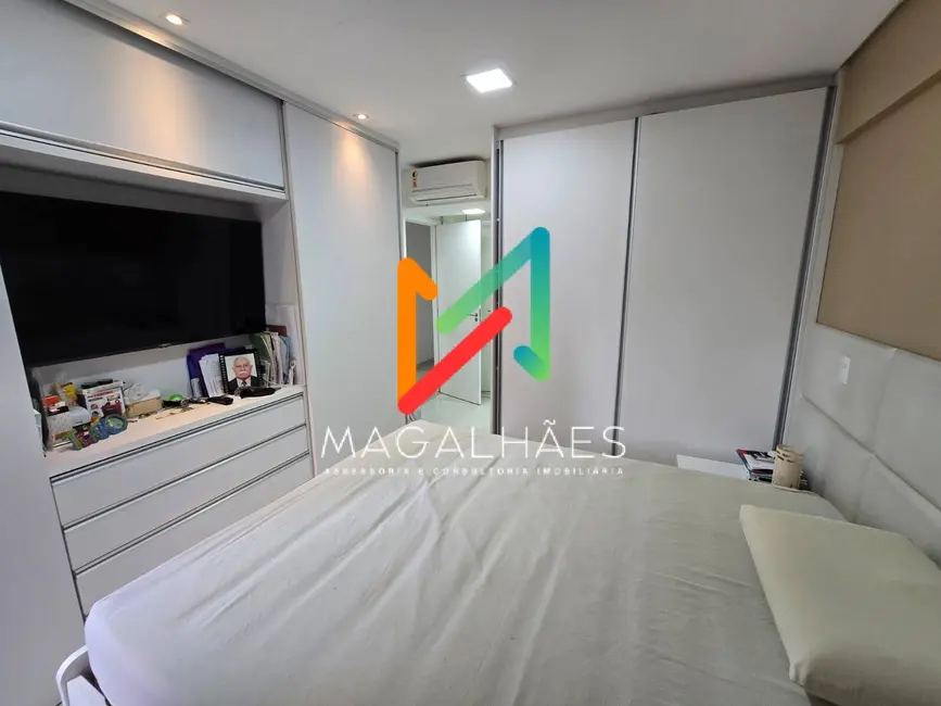 Foto 2 de Apartamento com 5 quartos à venda, 156m2 em Madalena, Recife - PE