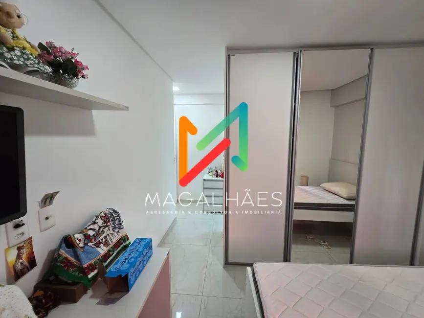 Foto 9 de Apartamento com 5 quartos à venda, 156m2 em Madalena, Recife - PE