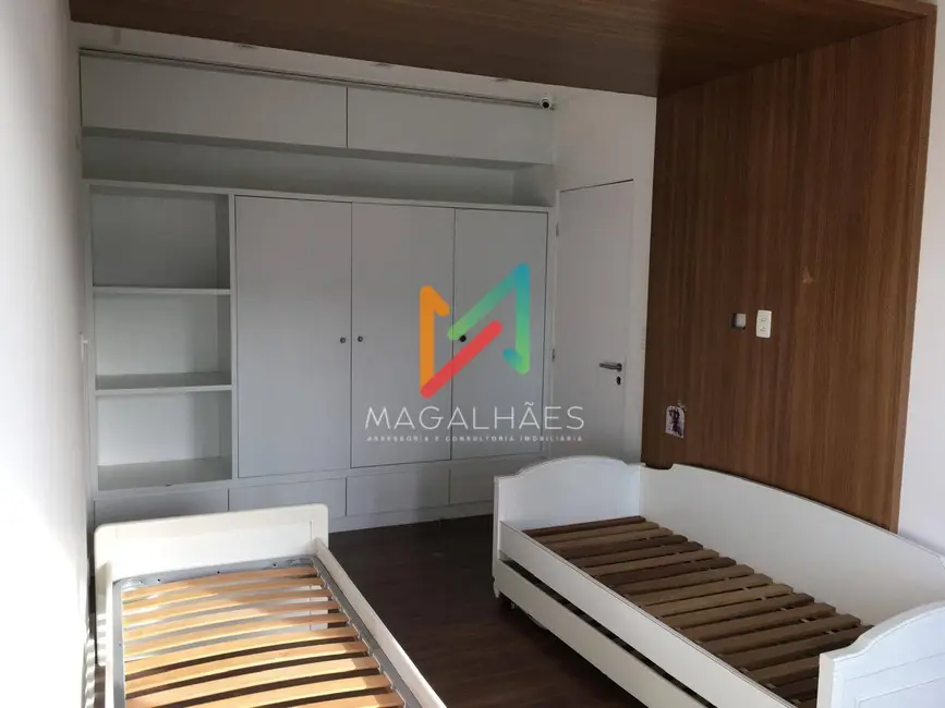 Foto 3 de Apartamento com 4 quartos para alugar, 326m2 em Poço, Recife - PE