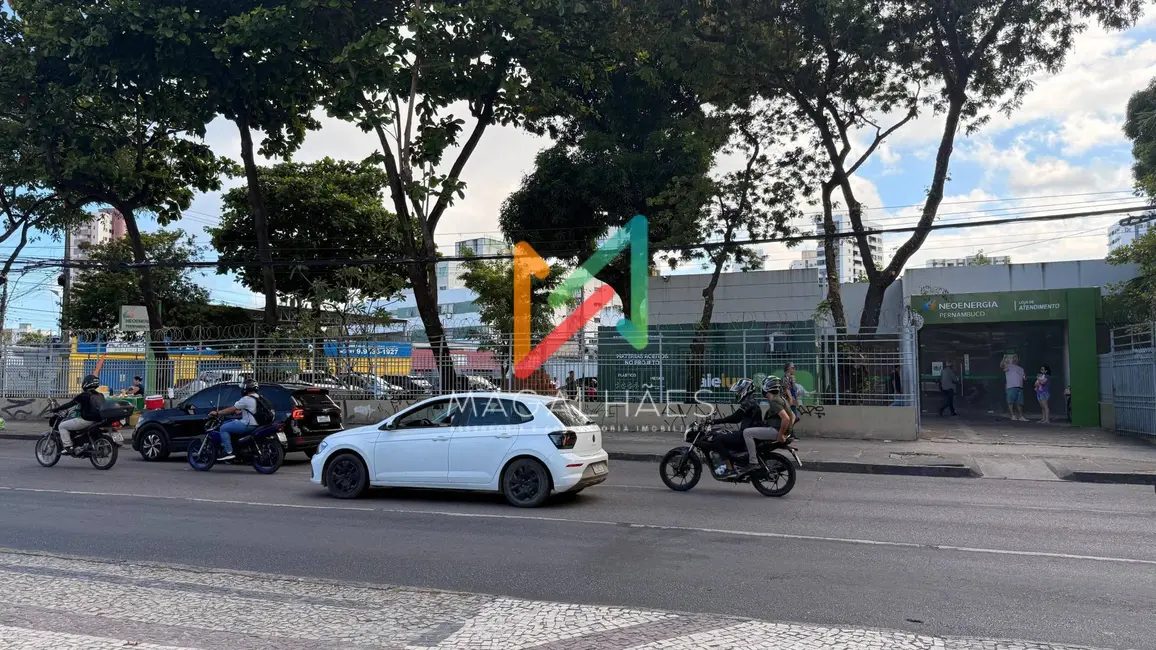 Foto 1 de Sala Comercial à venda e para alugar em Madalena, Recife - PE