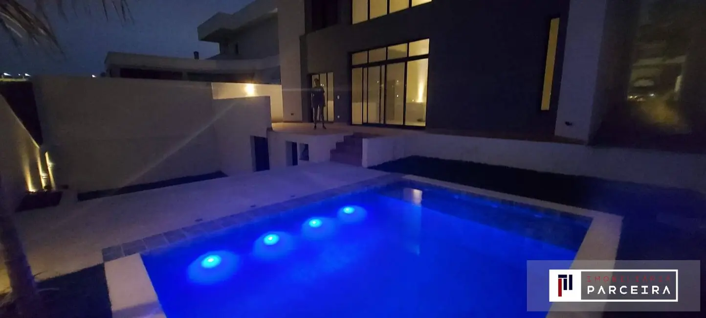 Foto 3 de Casa com 4 quartos à venda, 350m2 em Sao Jose Dos Campos - SP