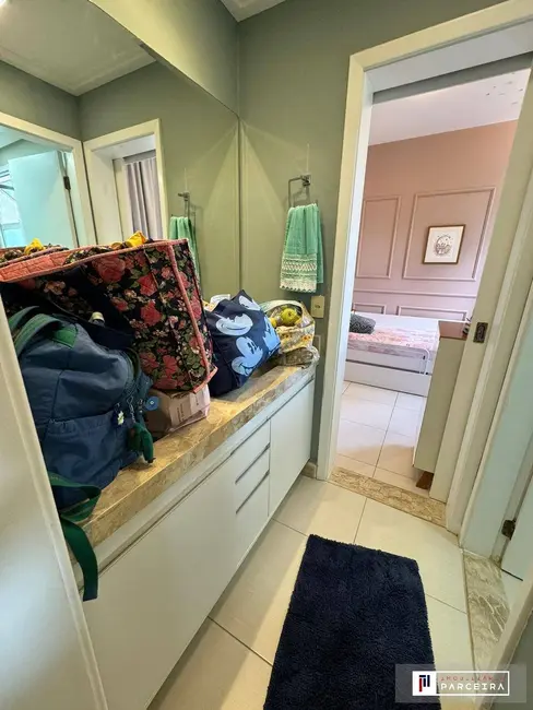 Apartamento com 3 quartos à venda, 110m2 em Sao Jose Dos Campos - SP - imagem 8 Foto 8 de Apartamento com 3 quartos à venda, 110m2 em Sao Jose Dos Campos - SP