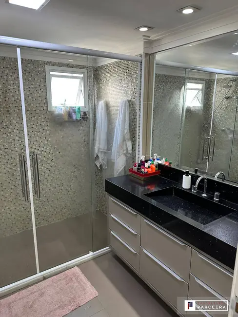 Foto 7 de Apartamento com 3 quartos à venda, 182m2 em Sao Jose Dos Campos - SP