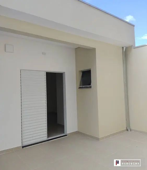 Foto 2 de Casa com 2 quartos à venda, 136m2 em Sao Jose Dos Campos - SP