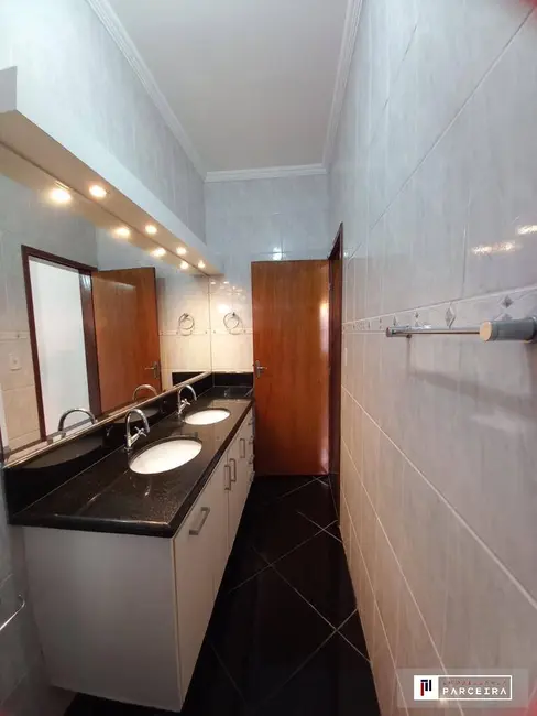 Casa com 38 quartos à venda, 86m2 em Sao Jose Dos Campos - SP - imagem 3 Foto 3 de Casa com 38 quartos à venda, 86m2 em Sao Jose Dos Campos - SP