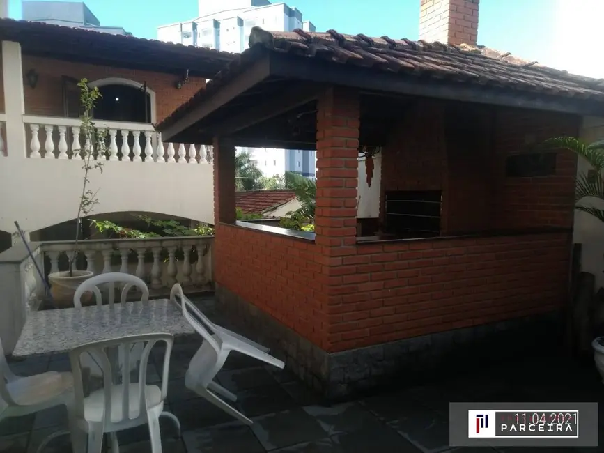Foto 5 de Casa com 4 quartos à venda, 330m2 em Sao Jose Dos Campos - SP