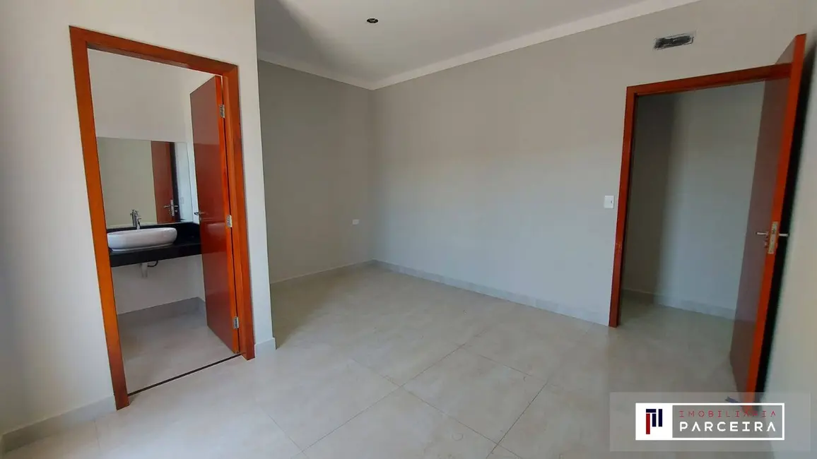 Casa com 3 quartos à venda, 140m2 em Sao Jose Dos Campos - SP - imagem 6 Foto 6 de Casa com 3 quartos à venda, 140m2 em Sao Jose Dos Campos - SP