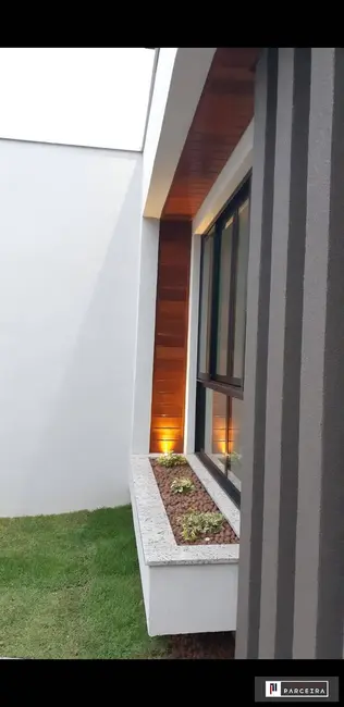 Casa com 3 quartos à venda, 140m2 em Sao Jose Dos Campos - SP - imagem 3 Foto 3 de Casa com 3 quartos à venda, 140m2 em Sao Jose Dos Campos - SP