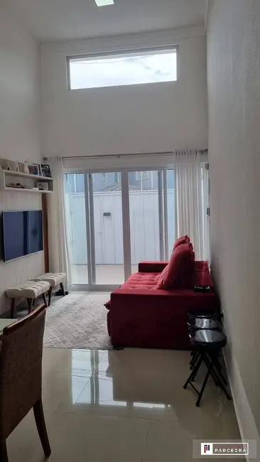 Foto 5 de Casa com 2 quartos à venda, 132m2 em Sao Jose Dos Campos - SP