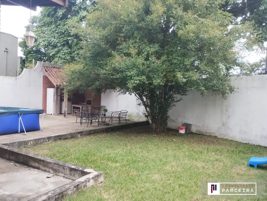 Foto 7 de Casa com 4 quartos à venda, 137m2 em Sao Jose Dos Campos - SP