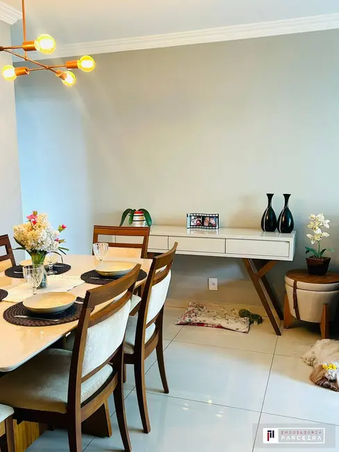 Foto 2 de Apartamento com 2 quartos à venda, 70m2 em Sao Jose Dos Campos - SP