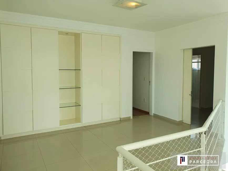 Foto 7 de Casa com 4 quartos à venda, 330m2 em Sao Jose Dos Campos - SP