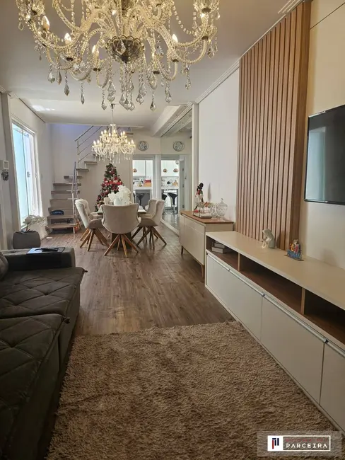 Foto 1 de Casa com 3 quartos à venda, 125m2 em Sao Jose Dos Campos - SP