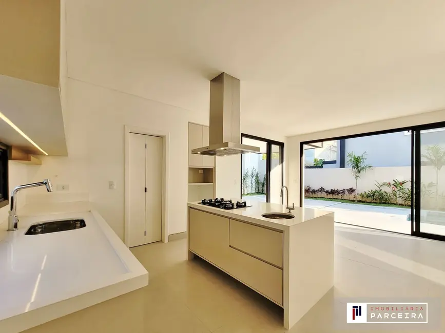 Foto 7 de Casa com 4 quartos à venda, 339m2 em Sao Jose Dos Campos - SP