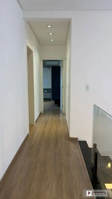 Foto 4 de Casa com 4 quartos à venda, 230m2 em Sao Jose Dos Campos - SP