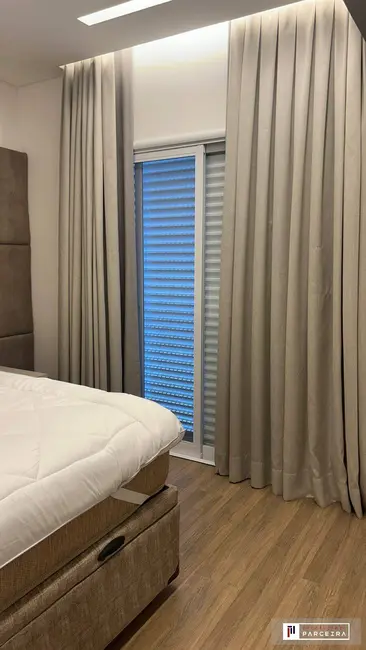 Foto 3 de Casa com 4 quartos à venda, 230m2 em Sao Jose Dos Campos - SP