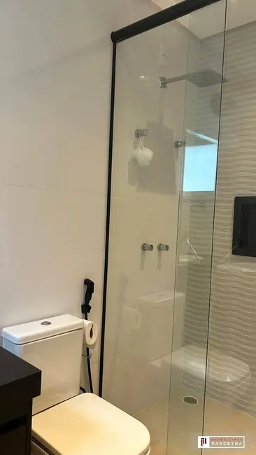 Foto 5 de Casa com 4 quartos à venda, 230m2 em Sao Jose Dos Campos - SP