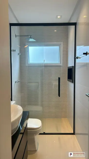 Foto 7 de Casa com 4 quartos à venda, 230m2 em Sao Jose Dos Campos - SP