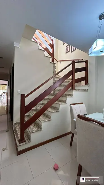 Foto 5 de Casa com 4 quartos à venda, 115m2 em Sao Jose Dos Campos - SP