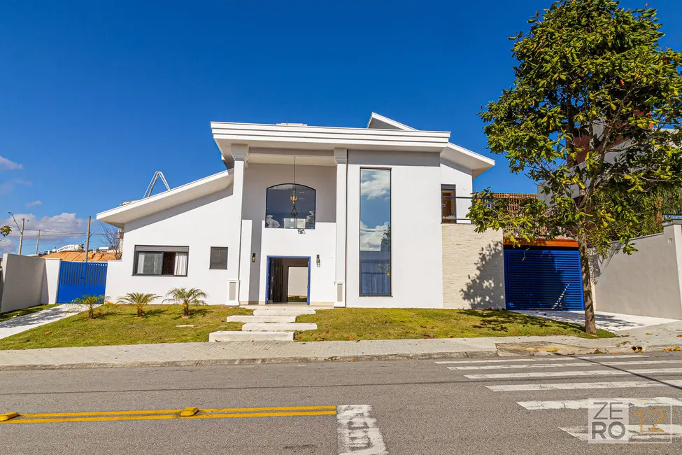 Foto 2 de Casa com 4 quartos à venda, 337m2 em Sao Jose Dos Campos - SP
