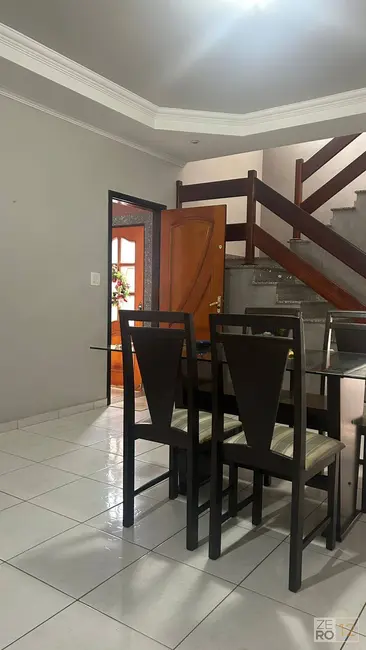 Foto 1 de Casa com 3 quartos à venda, 150m2 em Sao Jose Dos Campos - SP