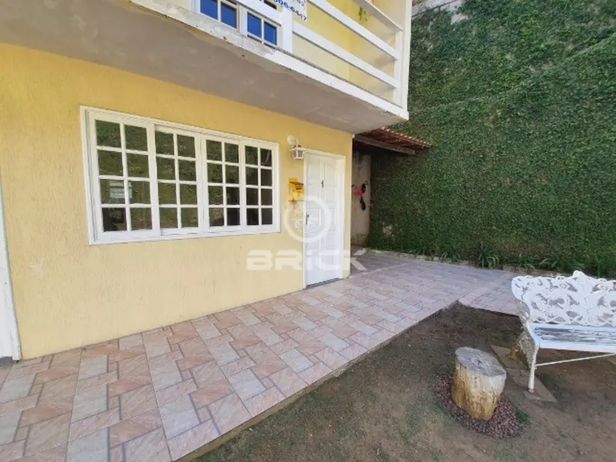 Foto 2 de Casa de Condomínio com 2 quartos à venda, 67m2 em Bom Retiro, Teresopolis - RJ