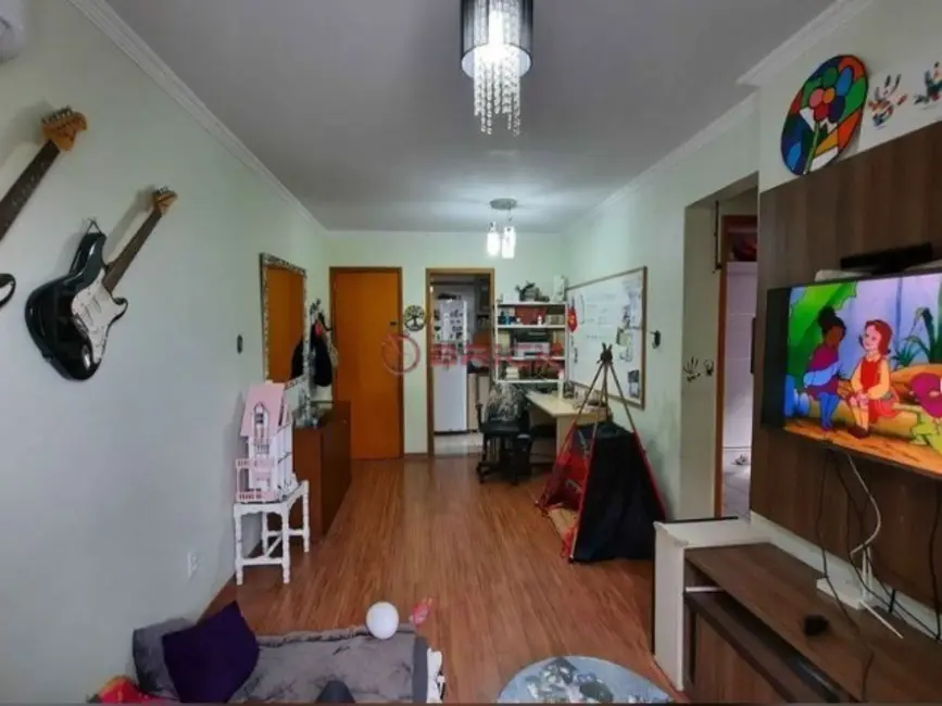 Foto 2 de Apartamento com 2 quartos à venda, 58m2 em Bom Retiro, Teresopolis - RJ
