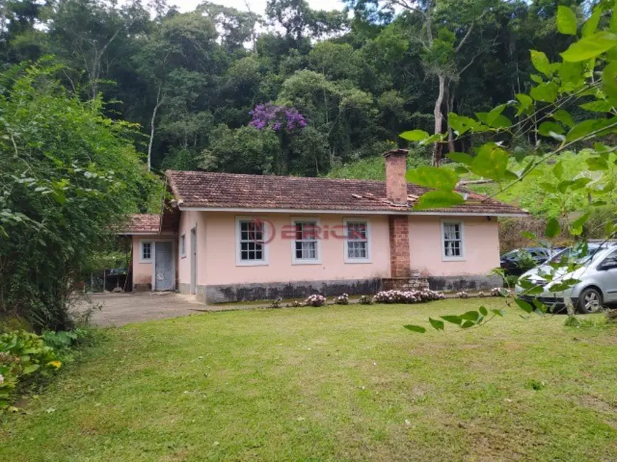 Foto 1 de Fazenda / Haras com 4 quartos à venda, 500m2 em Venda Nova, Teresopolis - RJ