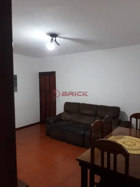 Foto 2 de Casa com 2 quartos à venda, 60m2 em São Pedro, Teresopolis - RJ