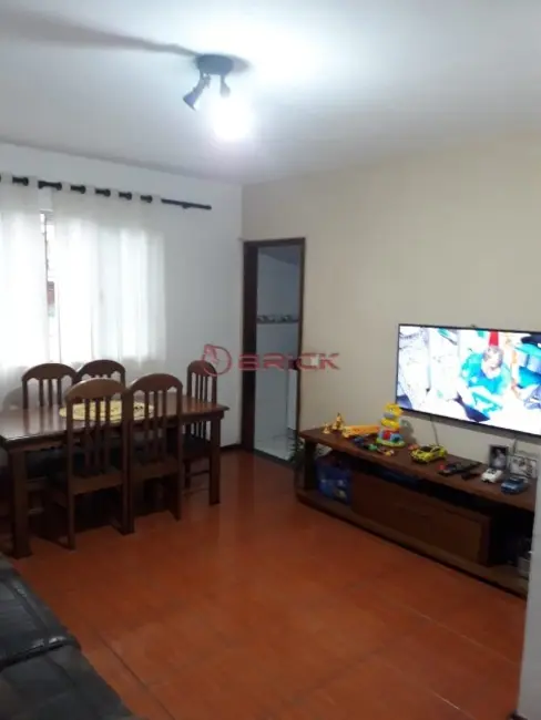 Foto 1 de Casa com 2 quartos à venda, 60m2 em São Pedro, Teresopolis - RJ