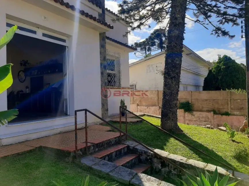 Foto 1 de Casa com 3 quartos à venda, 166m2 em Alto, Teresopolis - RJ