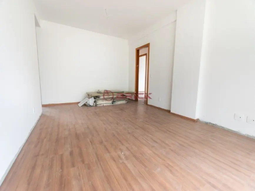 Foto 2 de Apartamento com 3 quartos à venda, 90m2 em Taumaturgo, Teresopolis - RJ