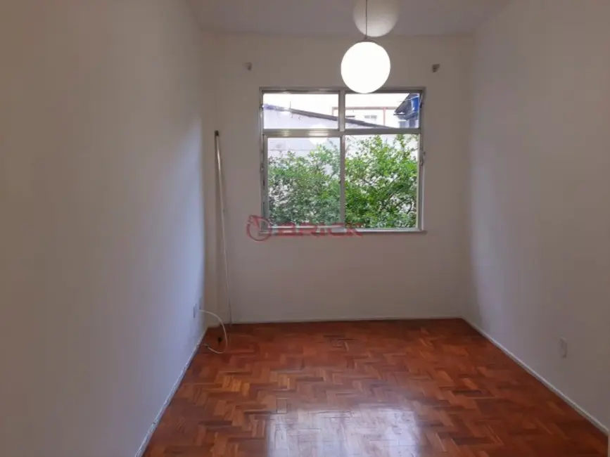 Foto 1 de Apartamento com 1 quarto à venda, 39m2 em Alto, Teresopolis - RJ