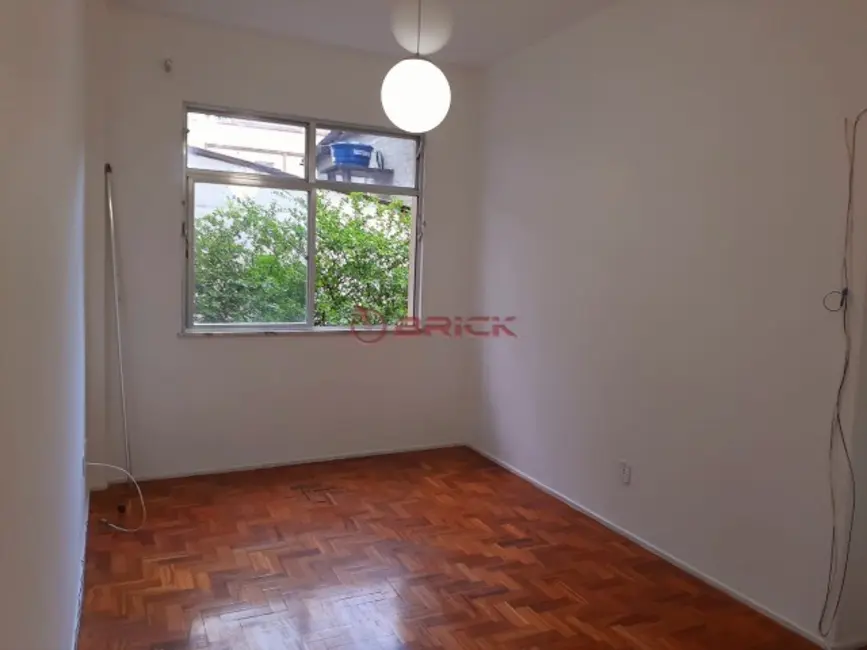 Foto 2 de Apartamento com 1 quarto à venda, 39m2 em Alto, Teresopolis - RJ