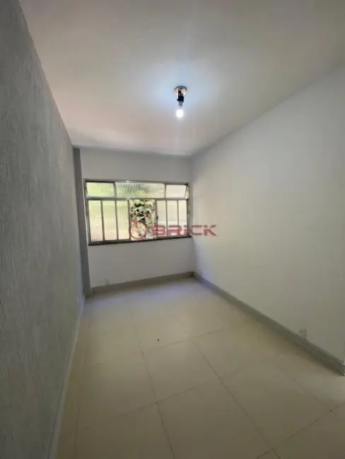 Foto 1 de Apartamento com 1 quarto para alugar, 23m2 em Barra do Imbuí, Teresopolis - RJ